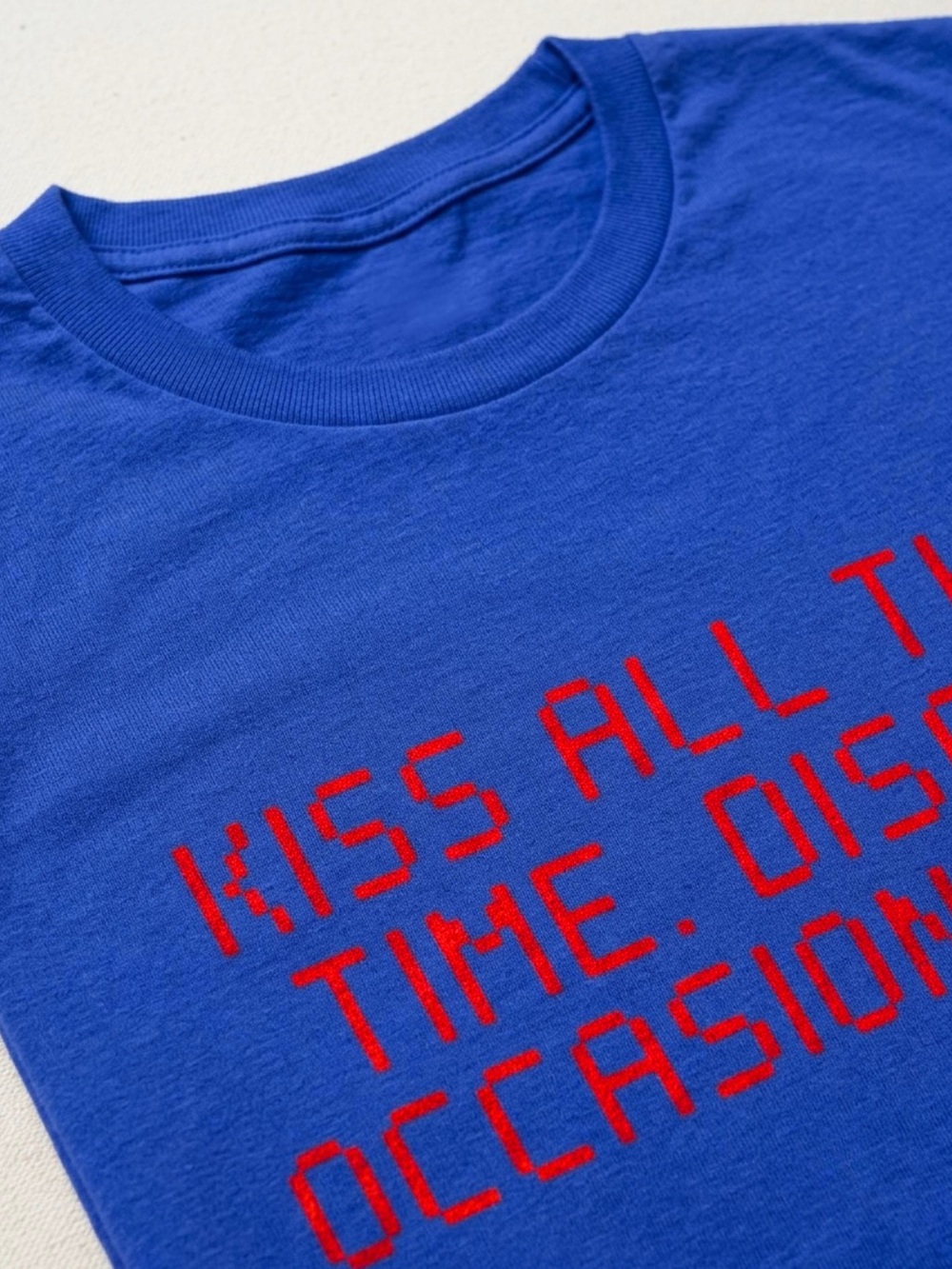 Kiss All The Time Disco Occasionally Graphic Tee Unisex Shirt for Harry Fans - Picture 3 of 3
